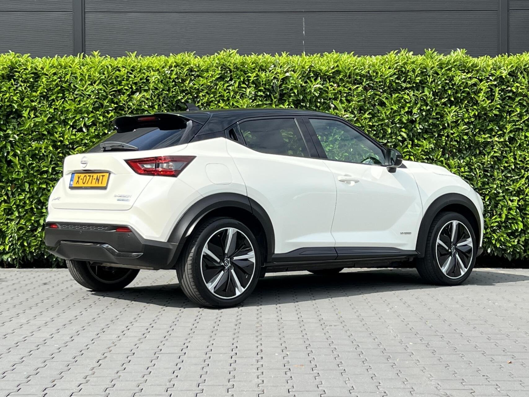 Nissan Juke 1.6 Hybrid N-Design NL AUTO, NAP LOGISCH, NAVIGA, Auto's, Nissan, 1300 kg, Gebruikt, Wit, Origineel Nederlands