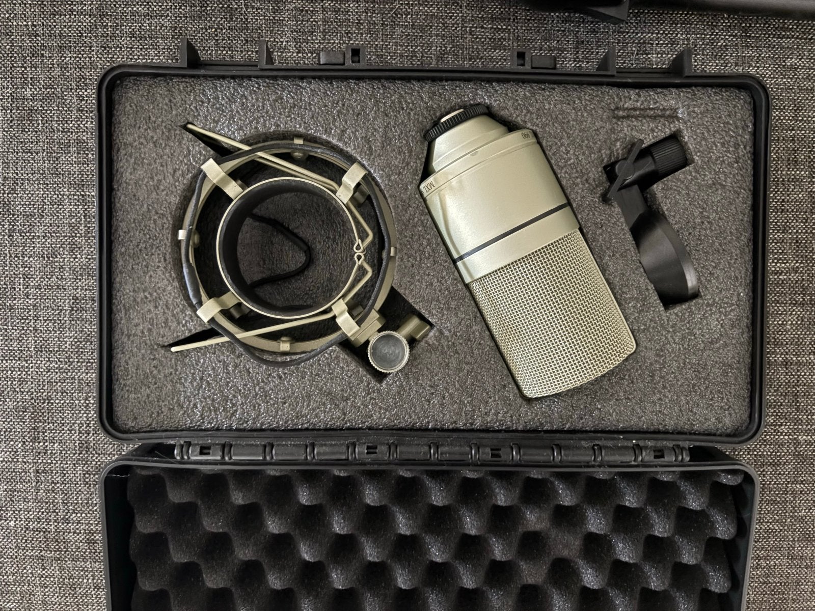 MXL 990 studiomicrofoon met standaard en koffer, Ophalen of Verzenden, Nieuw, Studiomicrofoon