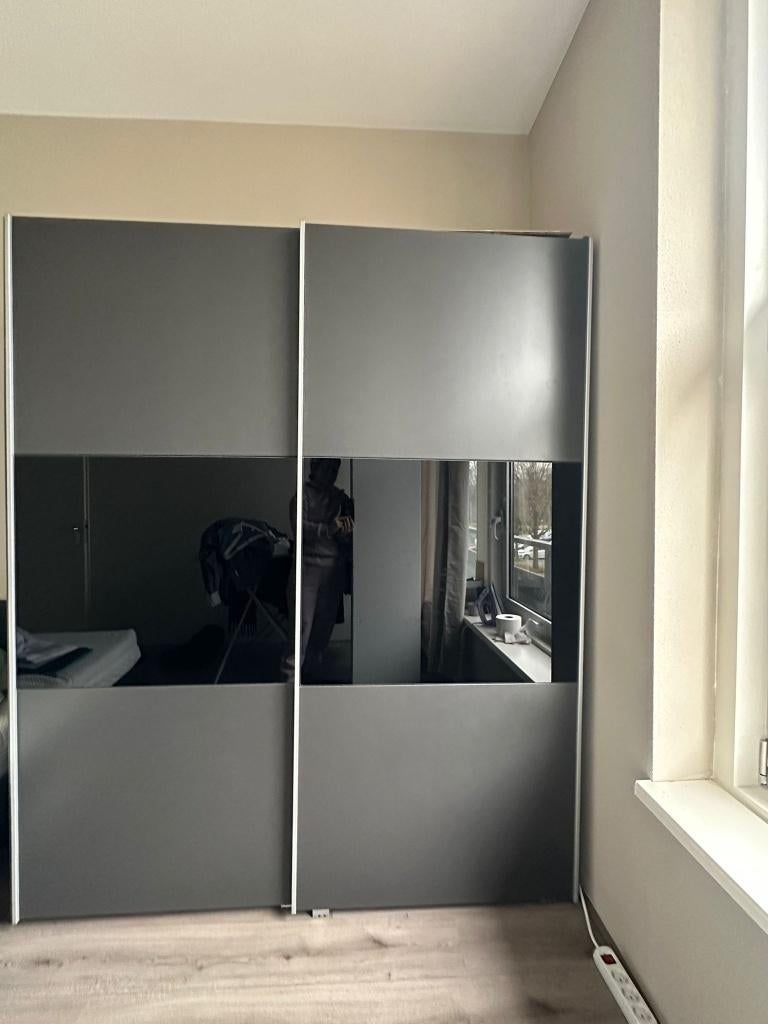 IKEA Wardrobe – Spacious & Well Maintained (200x175x53 cm), Ophalen, Met plank(en), Gebruikt, 150 tot 200 cm