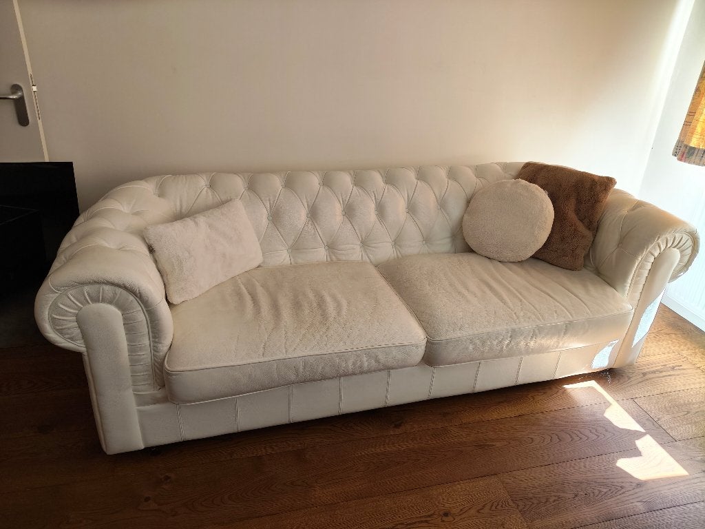 Witte Chesterfield bank - 2-zits, Ophalen, Gebruikt, 100 tot 125 cm, Chesterfield