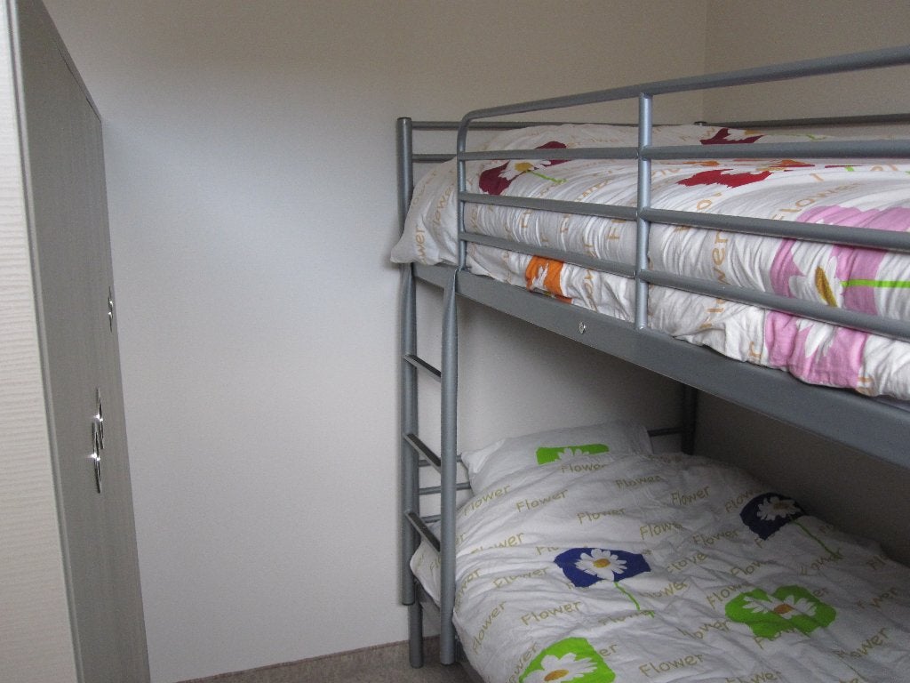 Stapelbed metaal, Ophalen, 90 cm, 160 tot 180 cm, Tweepersoons