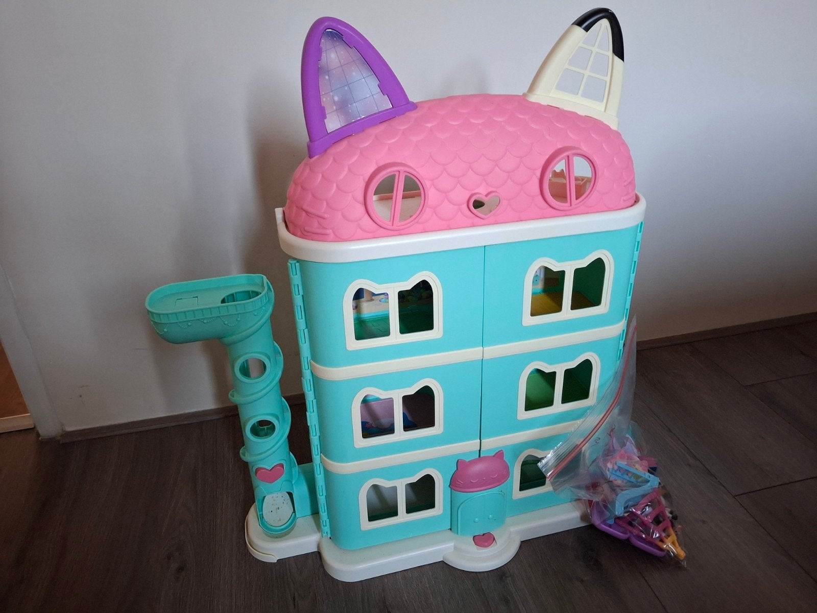 Gabby's Poppenhuis met accessoires, Ophalen of Verzenden, Gebruikt, Poppenhuis