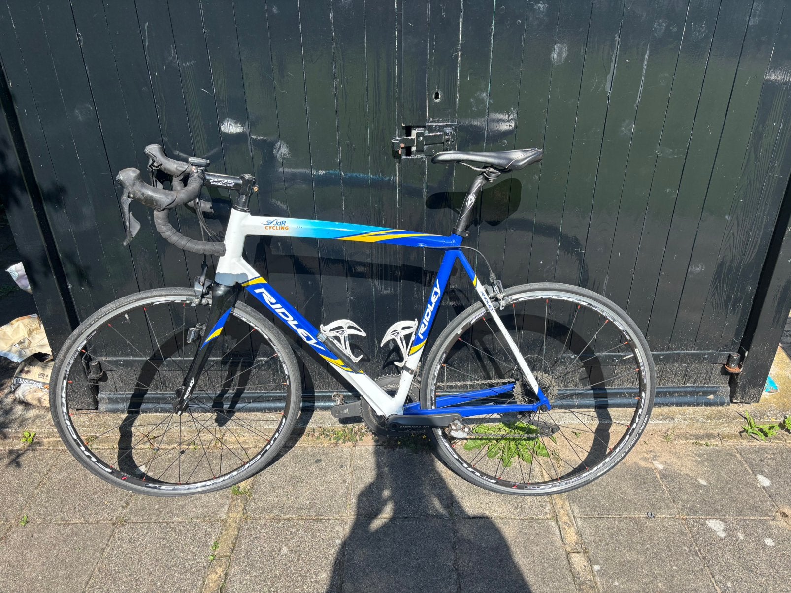Wielrenfiets, blauw/wit/geel, Gebruikt, Aluminium, Meer dan 20 versnellingen, Ophalen