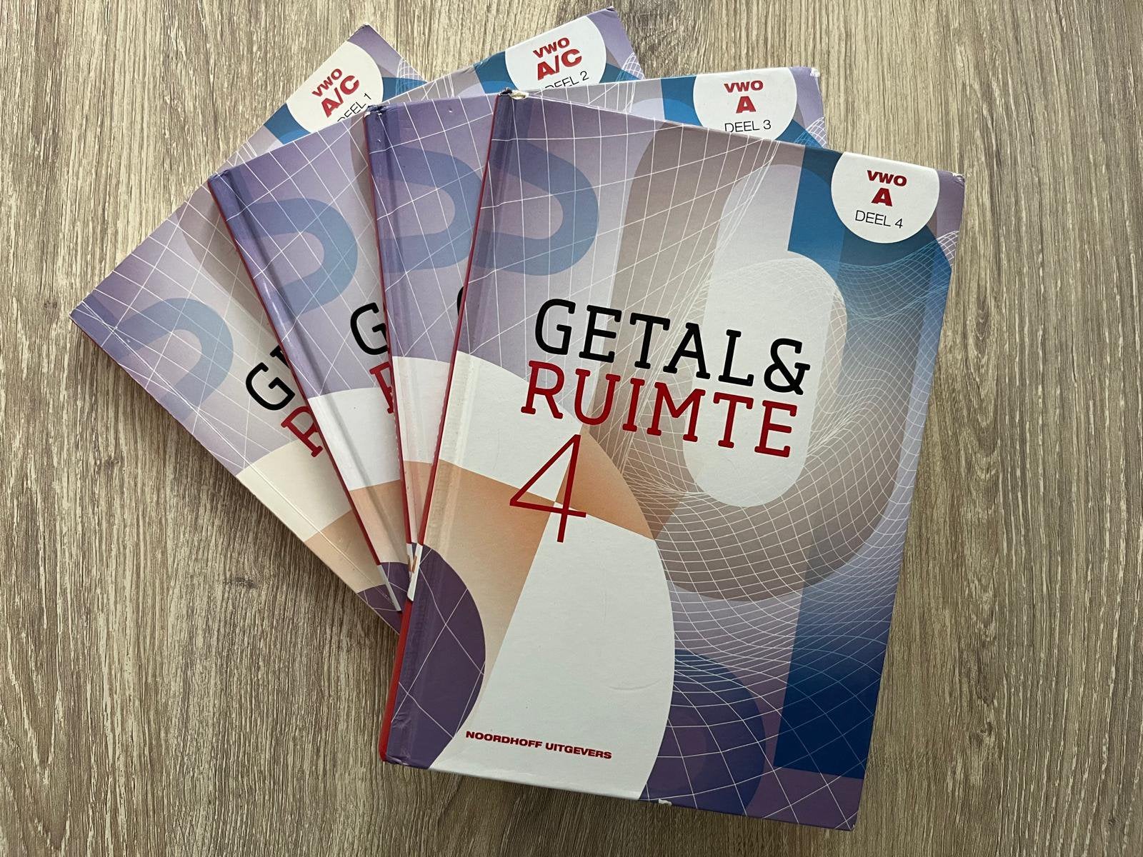 Complete set: Getal & Ruimte Vwo Wiskunde At/mC, 11e editie, Boeken, Ophalen of Verzenden, Zo goed als nieuw, VWO