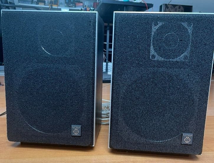 Philips MFB-586, Philips, Ophalen of Verzenden, Zo goed als nieuw, Minder dan 60 watt