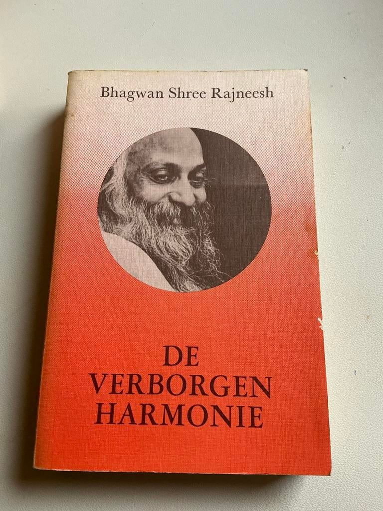 BHAGWAN SHREE RAJNEESH. DE VERBORGEN HARMONIE, Ophalen of Verzenden, Gelezen