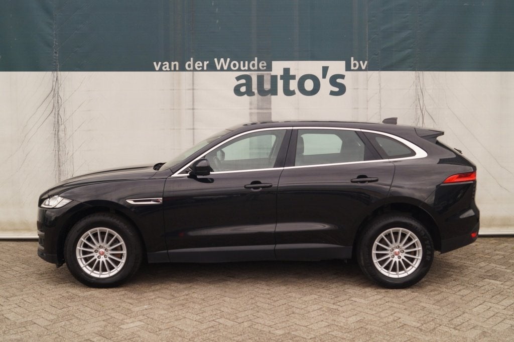 Jaguar F-Pace 2.0d 180pk AWD Prestige -LEER-NAVI-CAM-ECC-, Dealer onderhouden, Gebruikt, 4 cilinders, 2000 kg