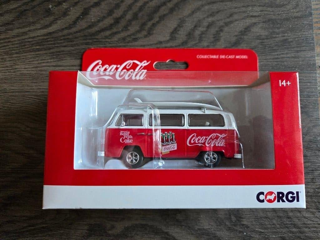 Volkswagen T2 Minibus Coca Cola + Surfboards 1961 corgi, Ophalen of Verzenden, Nieuw, Auto