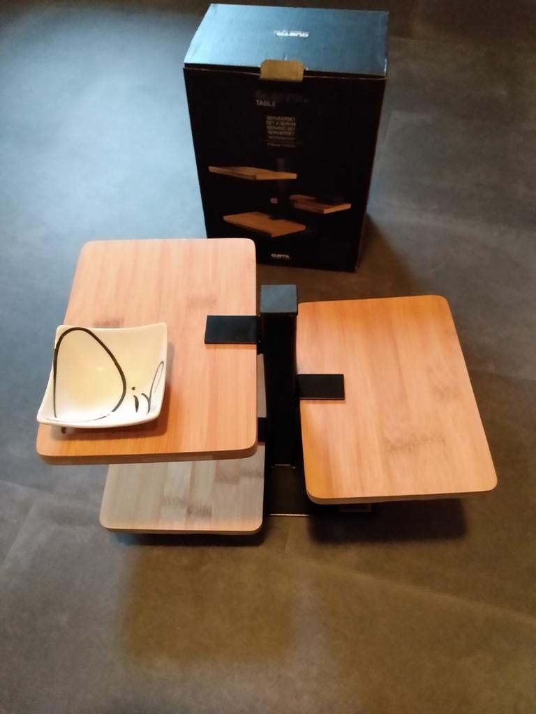 Gusta serveerset (etagere)met dipsausbakje., Ophalen, Nieuw