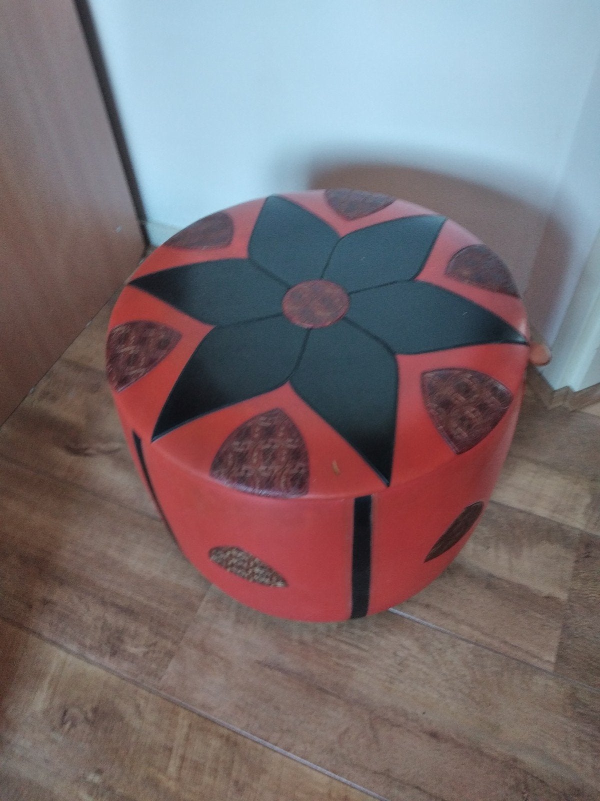 poef /handwerk poef., Huis en Inrichting, Gebruikt, Rond, Minder dan 50 cm, Ophalen of Verzenden