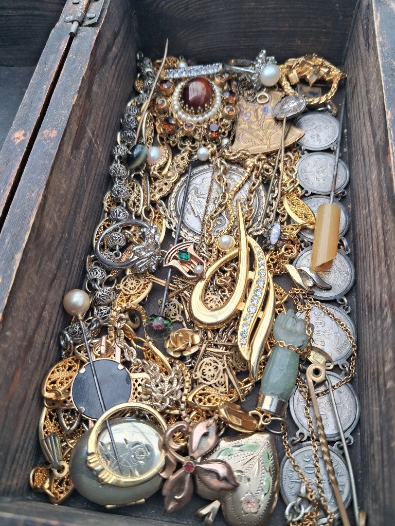 Lot antieke sieraden, Ophalen of Verzenden, Overige materialen, Overige typen, Met edelsteen