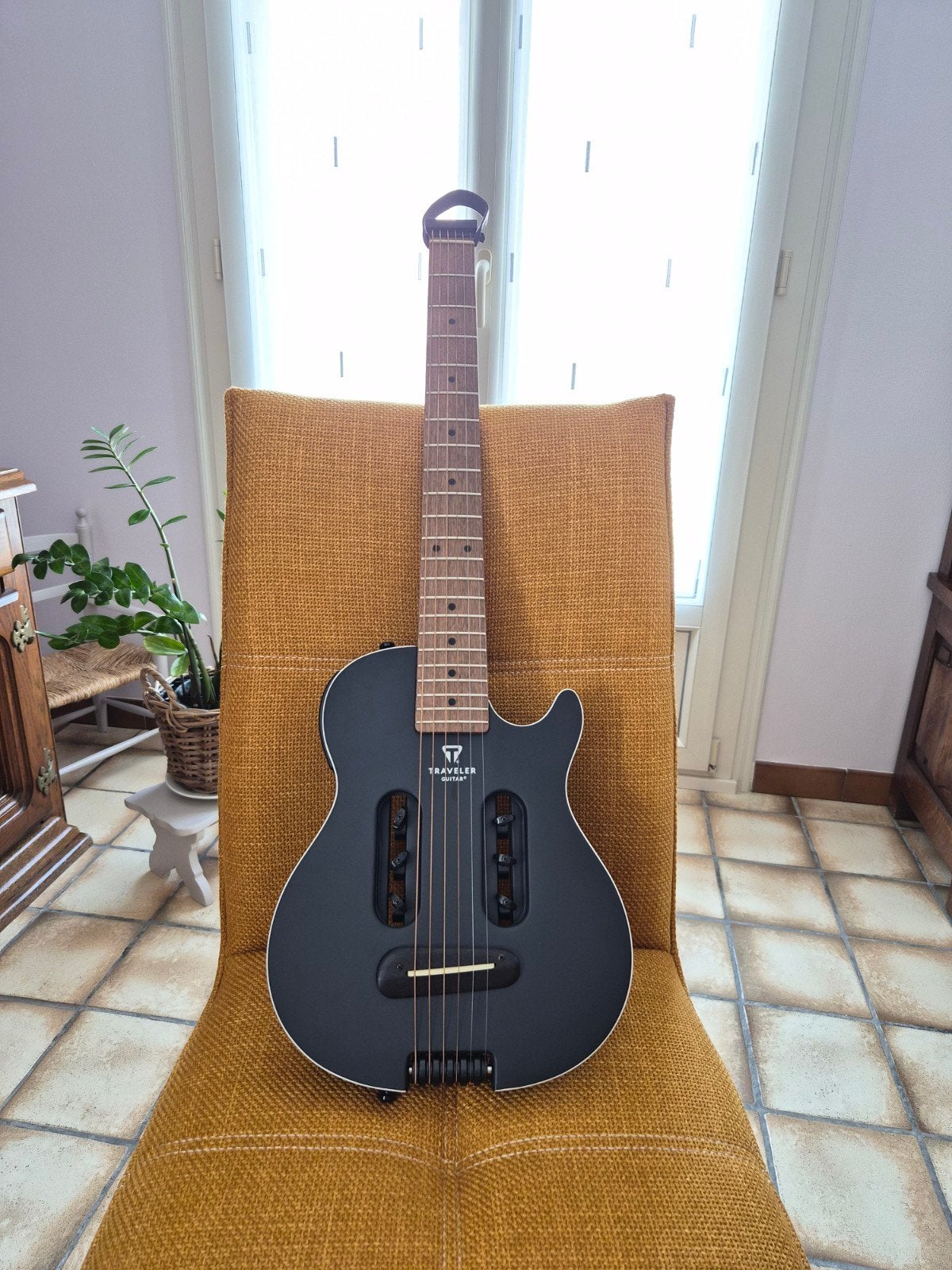 Traveler Guitar Escape Mark iii, Acoustic Travel/Silent Guit, Ophalen, Zo goed als nieuw, Solid body, Overige merken