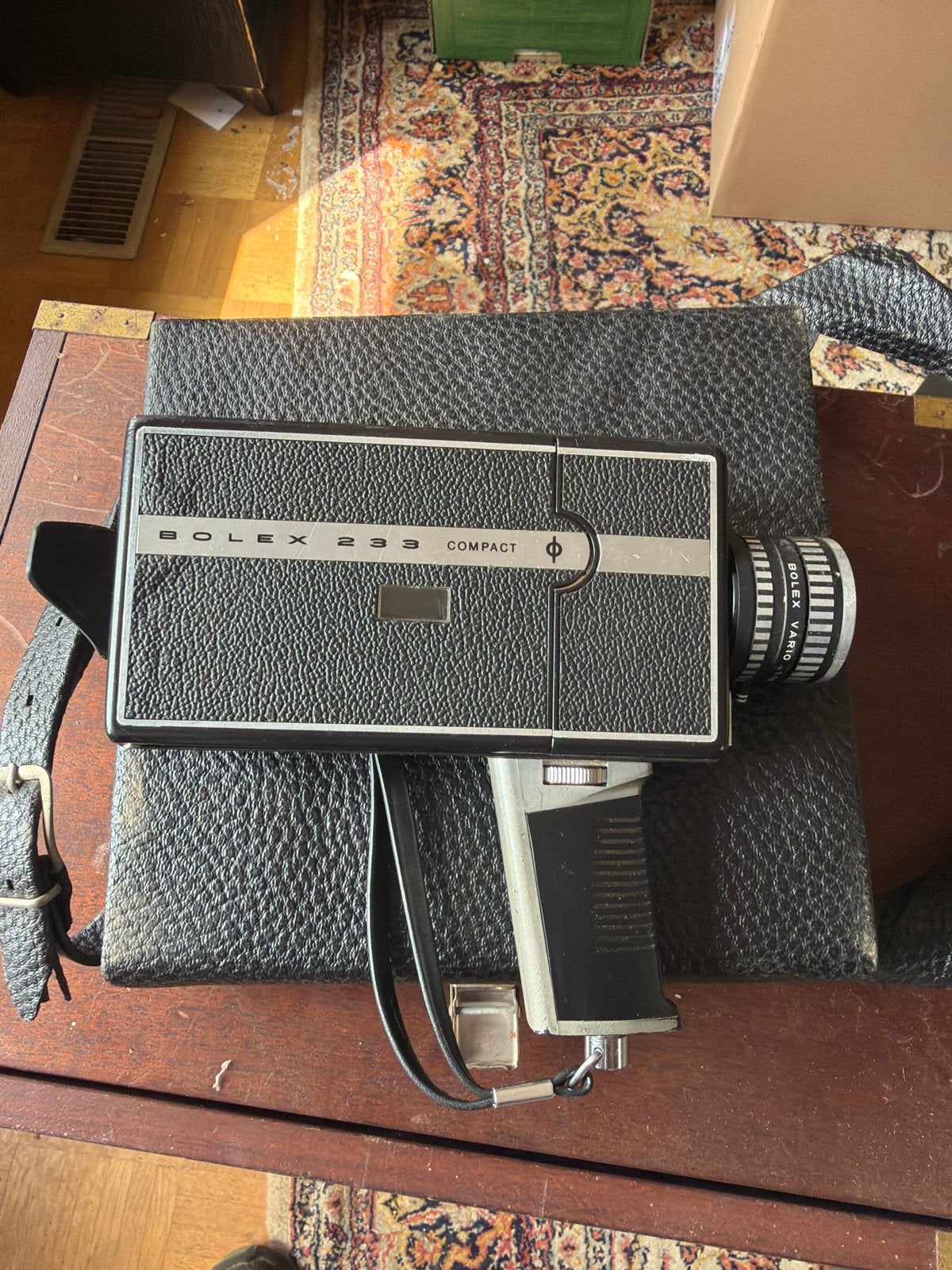 Bolex 233 Compact Super 8 Camera met Handleiding, Ophalen, 8mm, Camera
