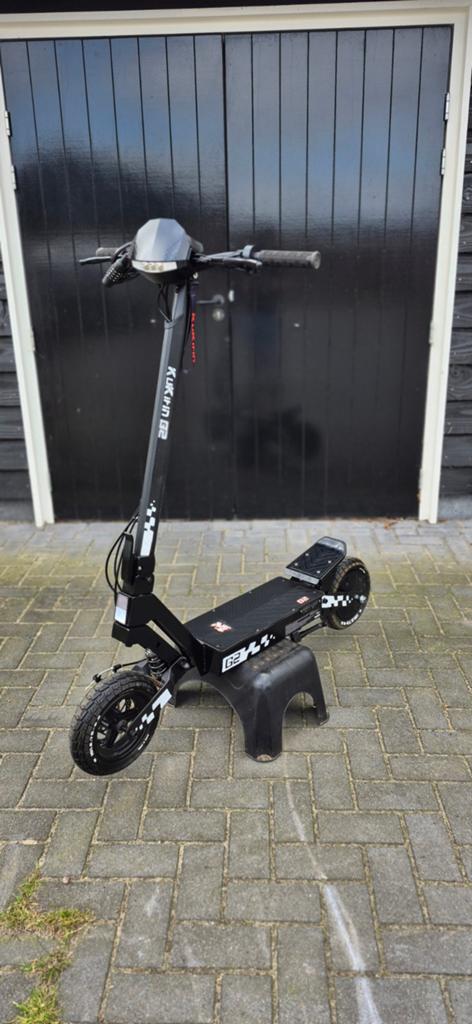 kukirin g2 custom, Fietsen en Brommers, Ophalen, Zo goed als nieuw, Elektrische step (E-scooter), KuKirin