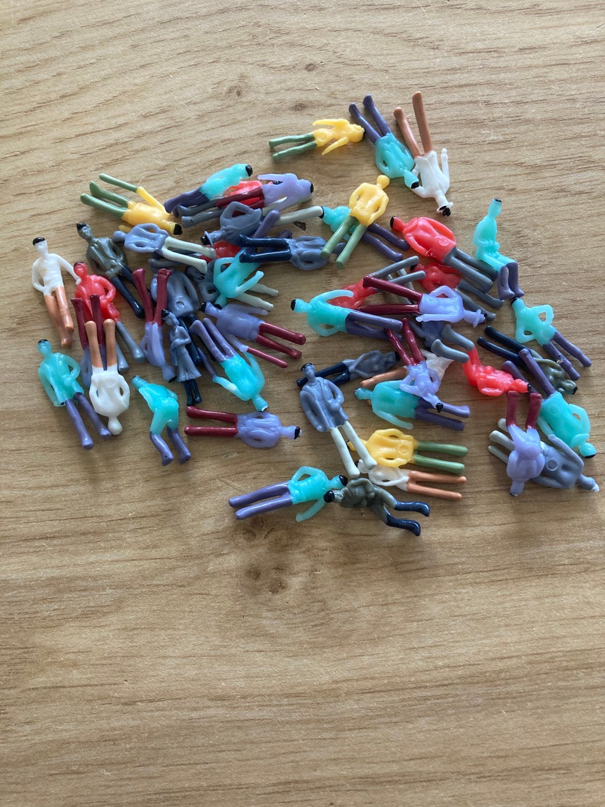 50 mini poppetjes / mensen 1:75, Hobby en Vrije tijd, Knutselen, Ophalen, Nieuw