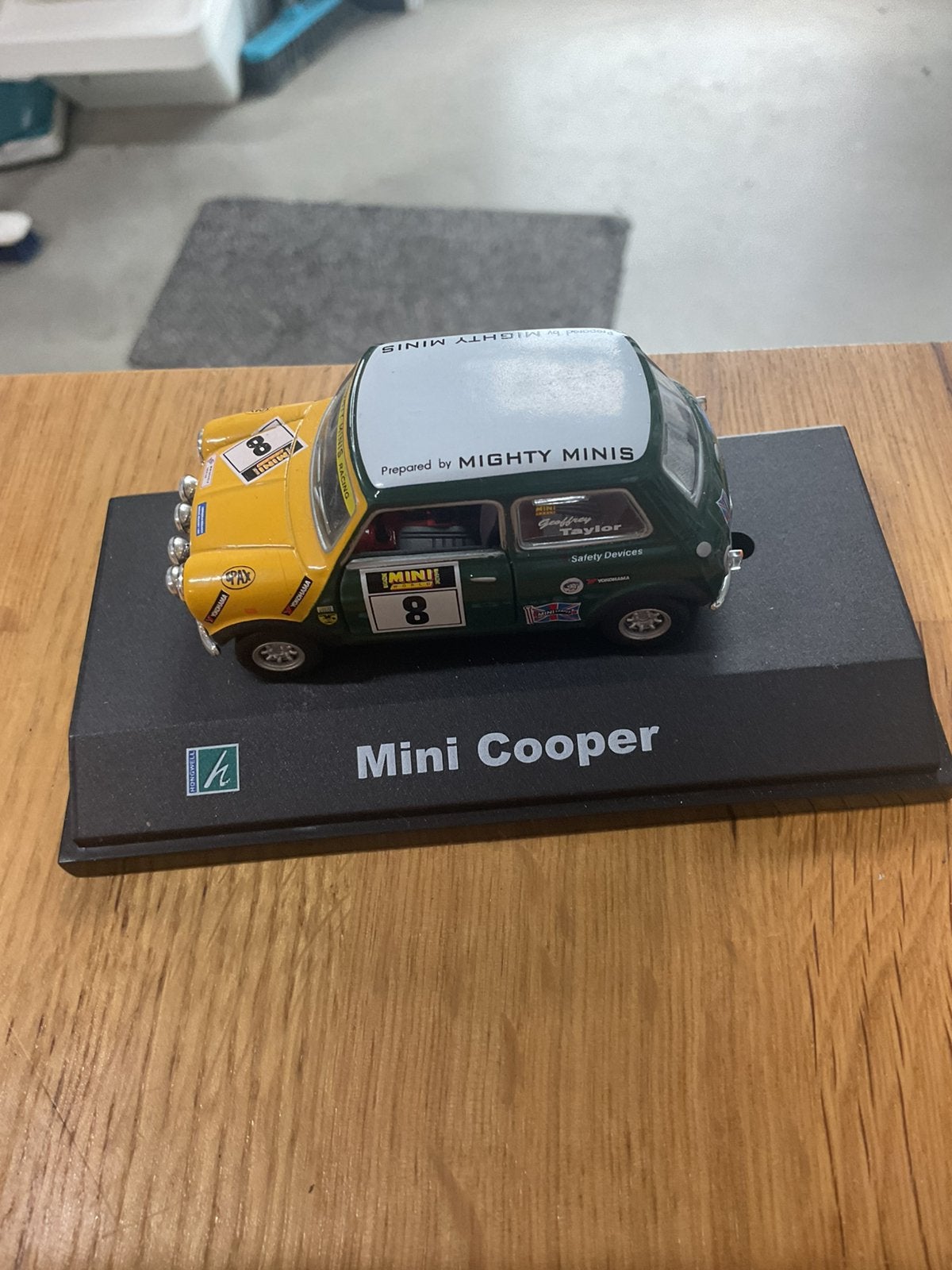 Mini Cooper Rally uitvoering, Ophalen of Verzenden, Zo goed als nieuw, Auto, Overige merken