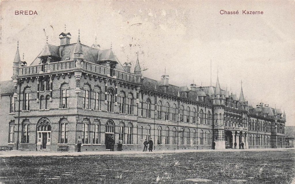 703-200-043 Breda Chassé Kazerne, Verzenden, Voor 1920, Noord-Brabant