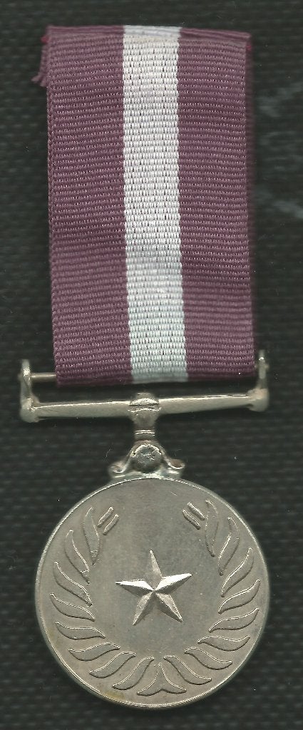 PAKISTAN 1992 10 Year Military Service medal., Verzamelen, Militaria | Algemeen, Verzenden, Landmacht, Azië, Lintje, Medaille of Wings