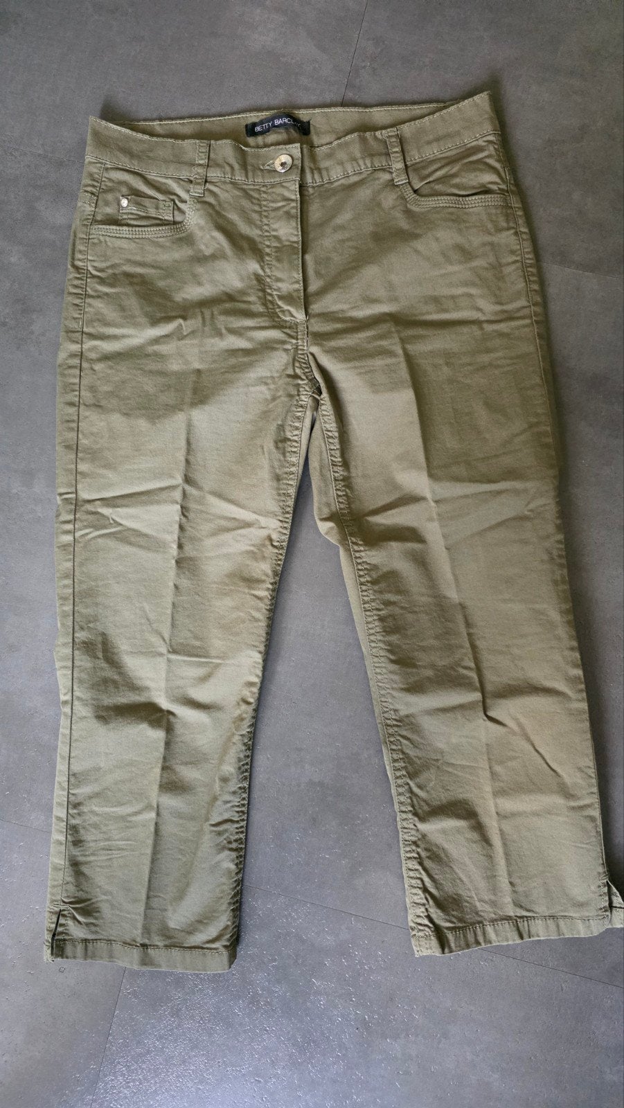 Nieuwe Betty Barclay capri broek maat 34, Betty Barclay, Nieuw, Ophalen of Verzenden, Driekwart
