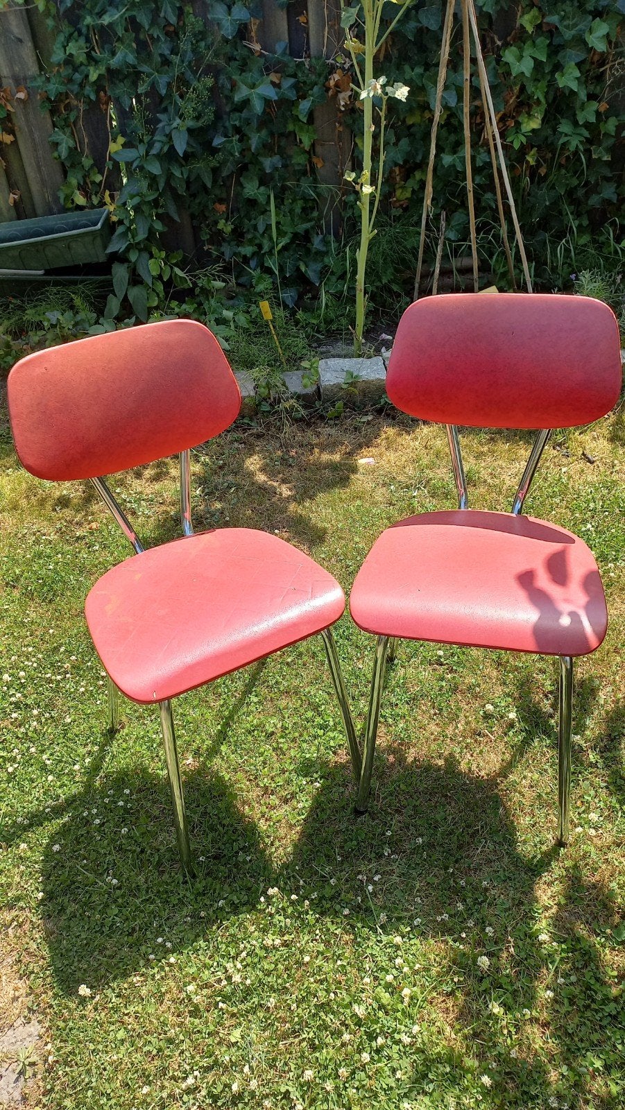 2 rode retro stoeltjes, Ophalen, Gebruikt, Twee, Rood