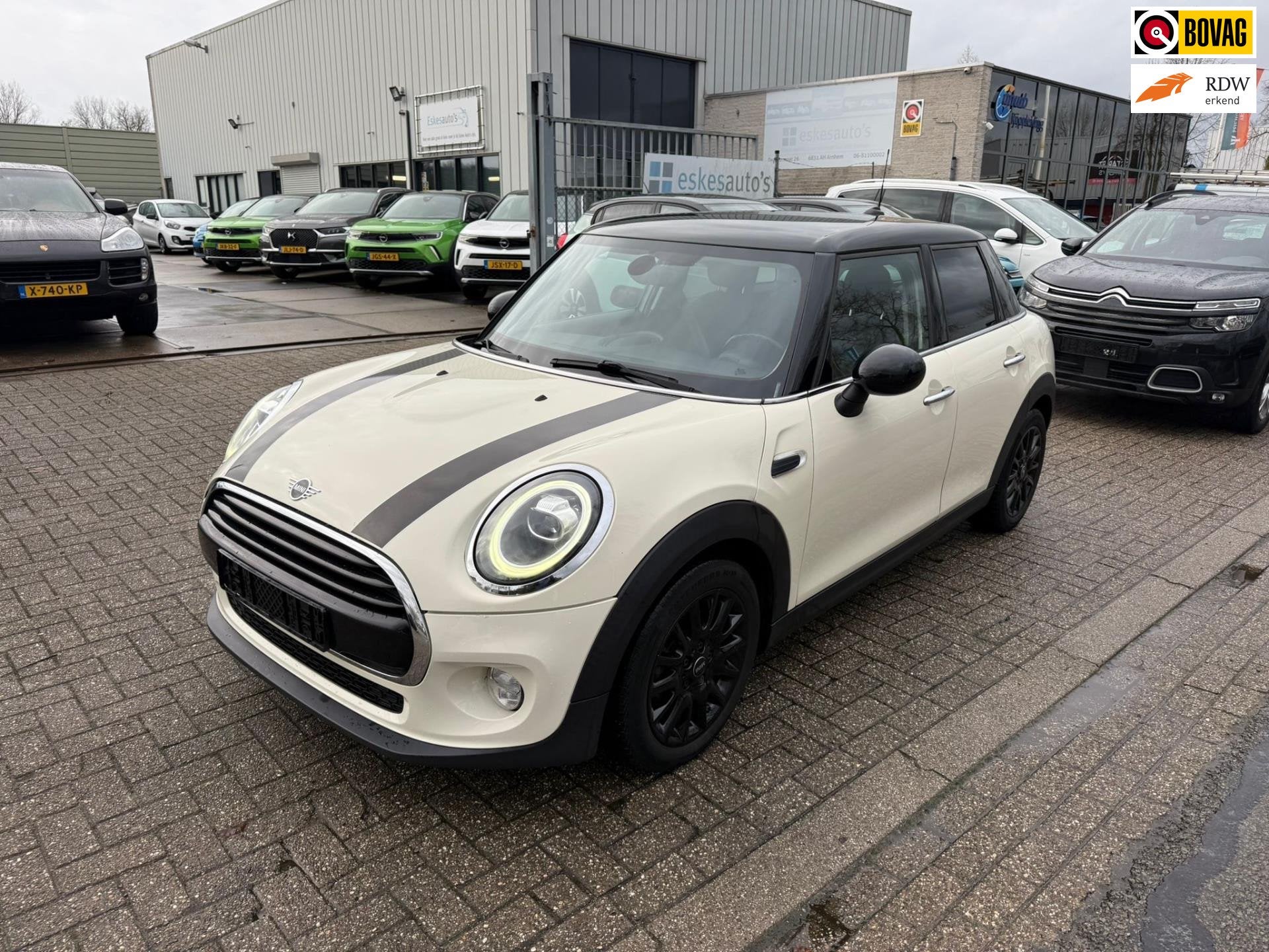 Mini Mini 1.5 Cooper Pepper, Navi, Airco INC BTW, Auto's, Mini, Voorwielaandrijving, 1160 kg, Gebruikt, Wit