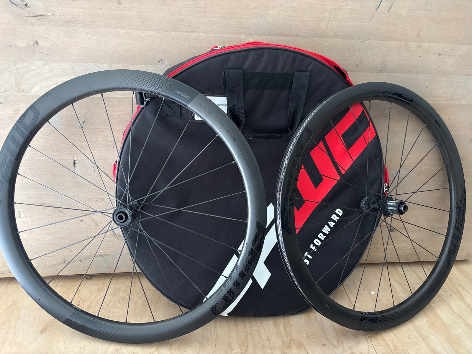 FFWD RYOT 44 Carbon Wielset met Wielentas, Fietsen en Brommers, Fietsonderdelen, Zo goed als nieuw, Wiel, Carbon, Racefiets, Ophalen
