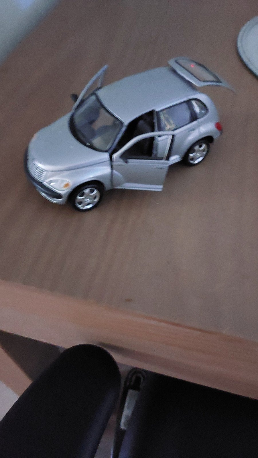 Zilverkleurige Chrysler PT Cruiser schaalmodel, Ophalen, Zo goed als nieuw, Auto, Maisto