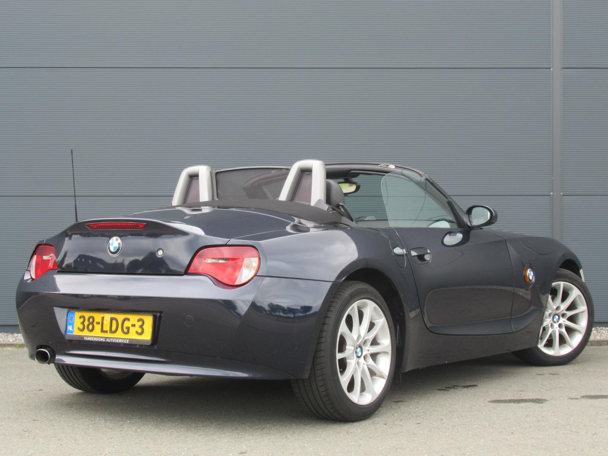 BMW Z4 Roadster 2.0i Introduction | Airco | Stoelverwarming, Auto's, 13 km/l, Zwart, 4 cilinders, Blauw