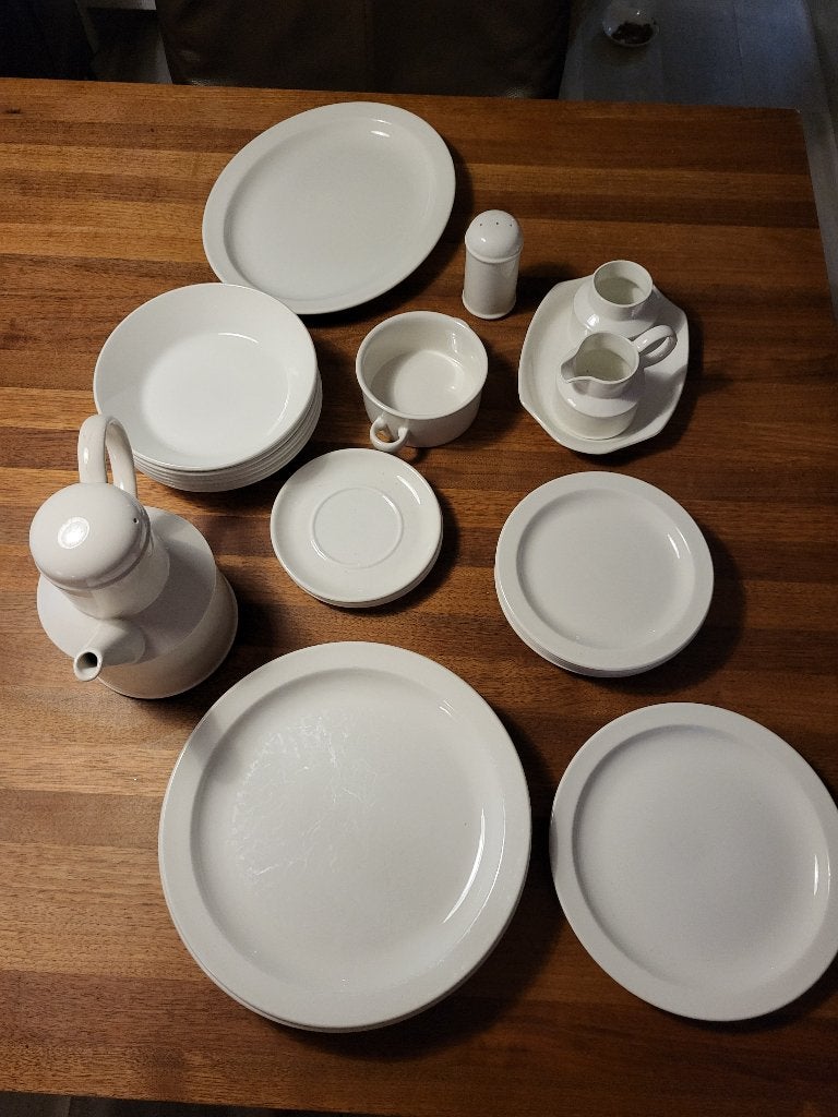 Aantal delen van Stonehenge Midwinter van Wedgwood servies, Ophalen, Gebruikt, Overige typen, Modern