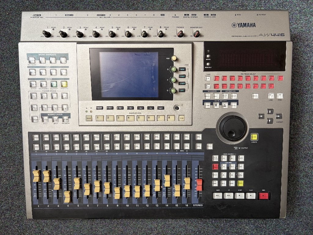 Te Koop: Yamaha aw4416 16-track digital audio workstation, Ophalen, Gebruikt, 10 tot 20 kanalen, Microfooningang