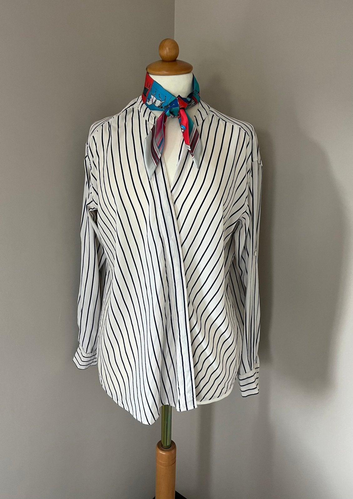💙 Closed asymmetrische blouse streep crème wit blauw M, Kleding | Dames, Ophalen of Verzenden, Zo goed als nieuw, Maat 38/40 (M)