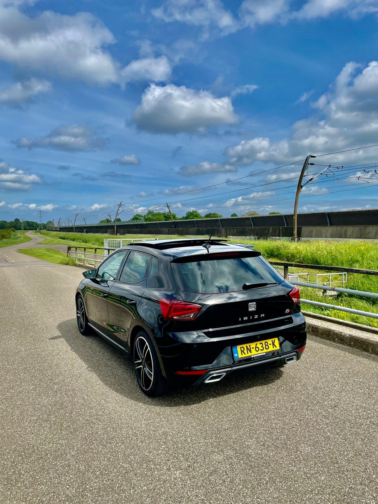 Seat Ibiza 1.0 Ecotsi 115pk 2018 Zwart, Auto's, 40 €/maand, Zwart, Alcantara, Origineel Nederlands