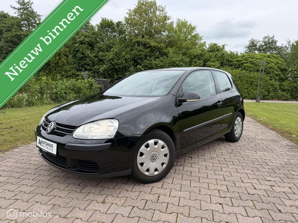 Volkswagen Golf 1.4 Trendline, APK 04/27, Airco, Trekhaak, Auto's, Voorwielaandrijving, 15 km/l, Gebruikt, 4 cilinders