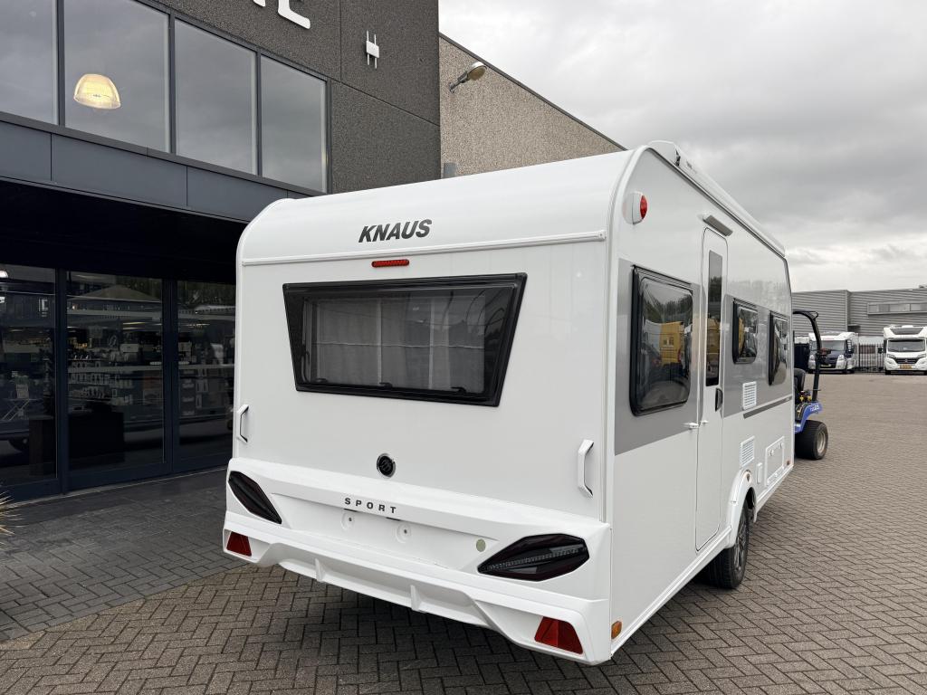 Knaus Sport 460 EU ENKELE BEDDEN 2026, Caravans en Kamperen, Schokbreker, Standaardzit, Bedrijf, 5 tot 6 meter
