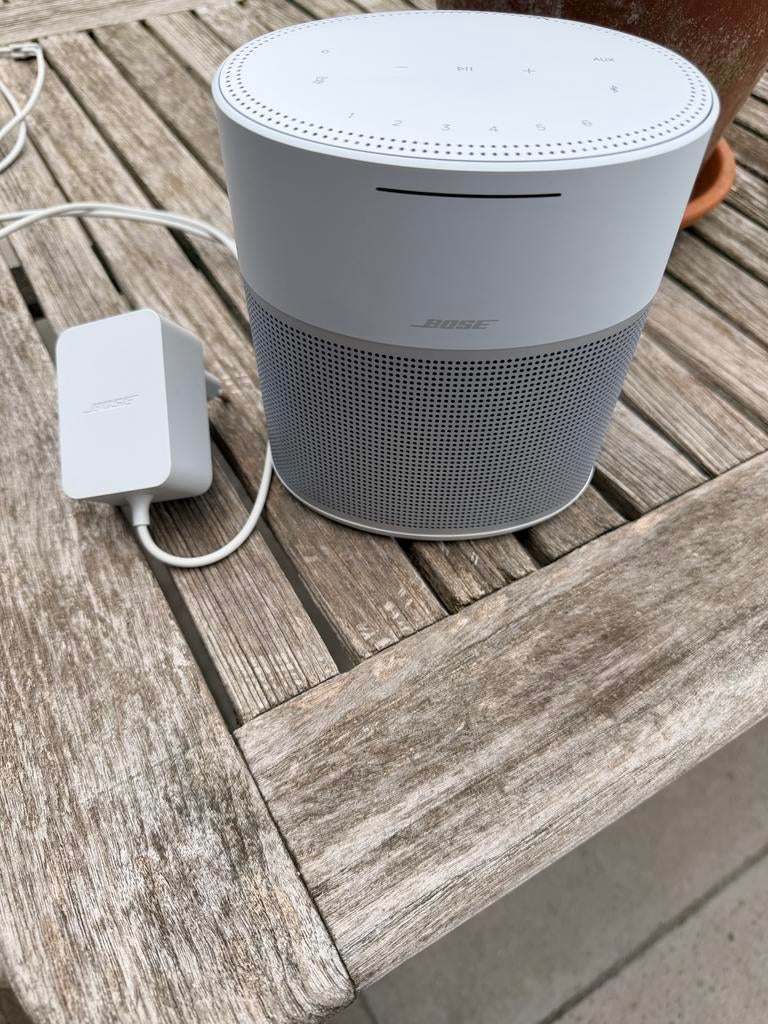 Bose Home Speaker 300 - Compacte Smart Speaker, Ophalen of Verzenden, Zo goed als nieuw, Bose, Minder dan 60 watt