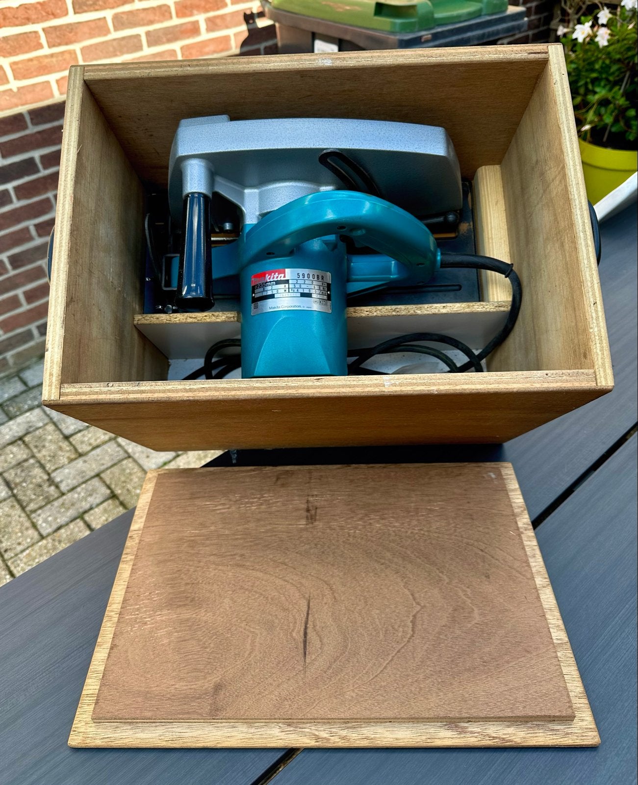 Makita 5900BR Cirkelzaag - Krachtige Zaagmachine, Ophalen, Gebruikt, Cirkelzaag, 70 mm of meer