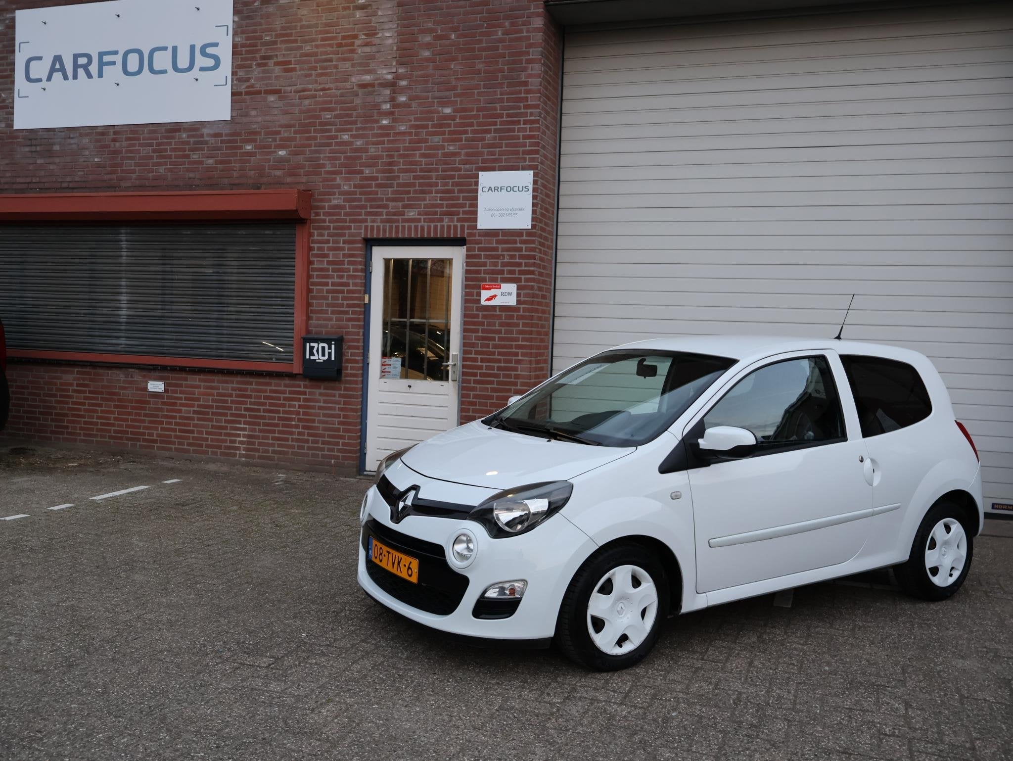 Renault Twingo 1.2 16V Collection 2e eigenaar NAP Airco Crui, Auto's, Voorwielaandrijving, Gebruikt, 4 cilinders, 4 stoelen