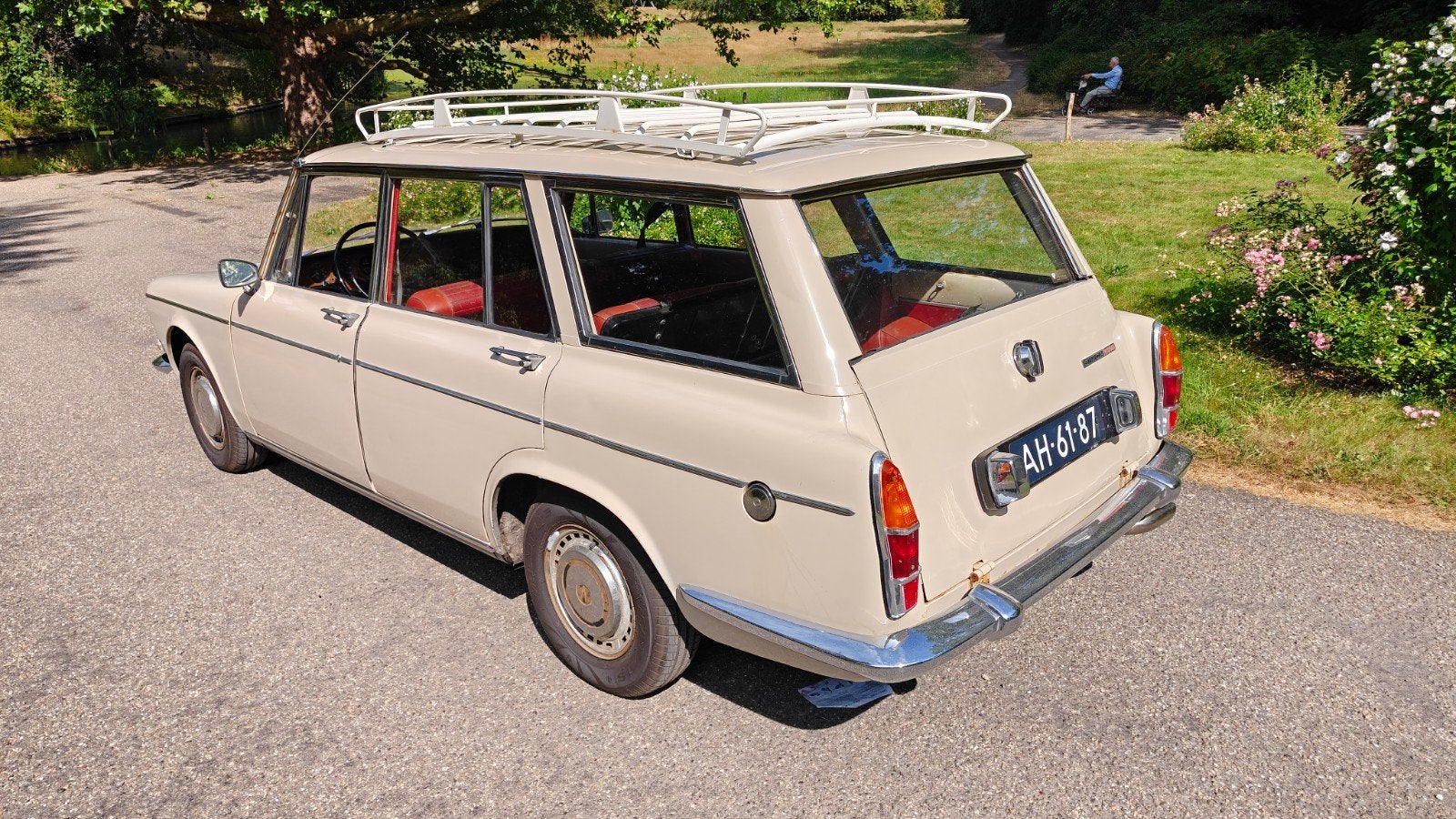Simca 1301 1.3 Tourist 1970 Break, Auto's, Overige Auto's, Particulier, Benzine, Stationwagon, Handgeschakeld, Geïmporteerd, Beige