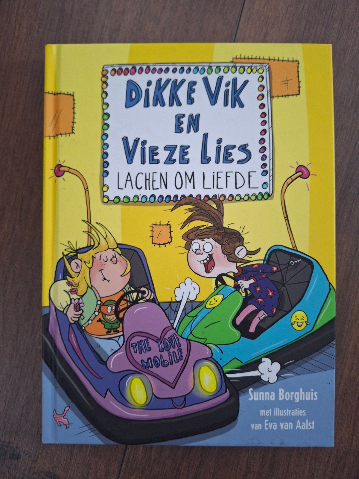 Dikke Vik en Vieze Lies, Boeken, Ophalen of Verzenden, Zo goed als nieuw, Fictie algemeen