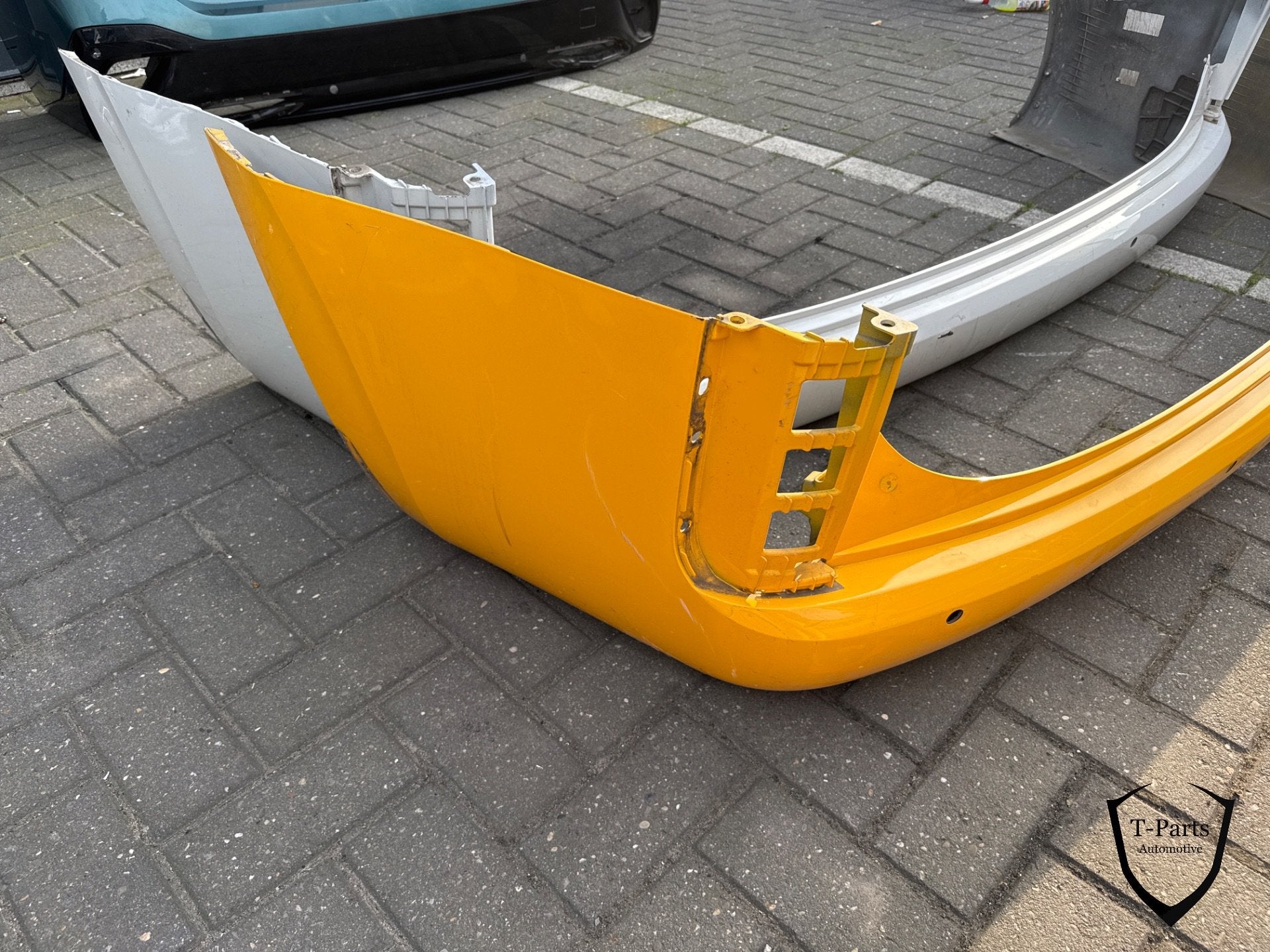 hyundai staria achterbumper bumper 86611cg000, Gebruikt, Heolleung-ro 12
06797  Seoul, Ophalen of Verzenden, Info@hyundai.com