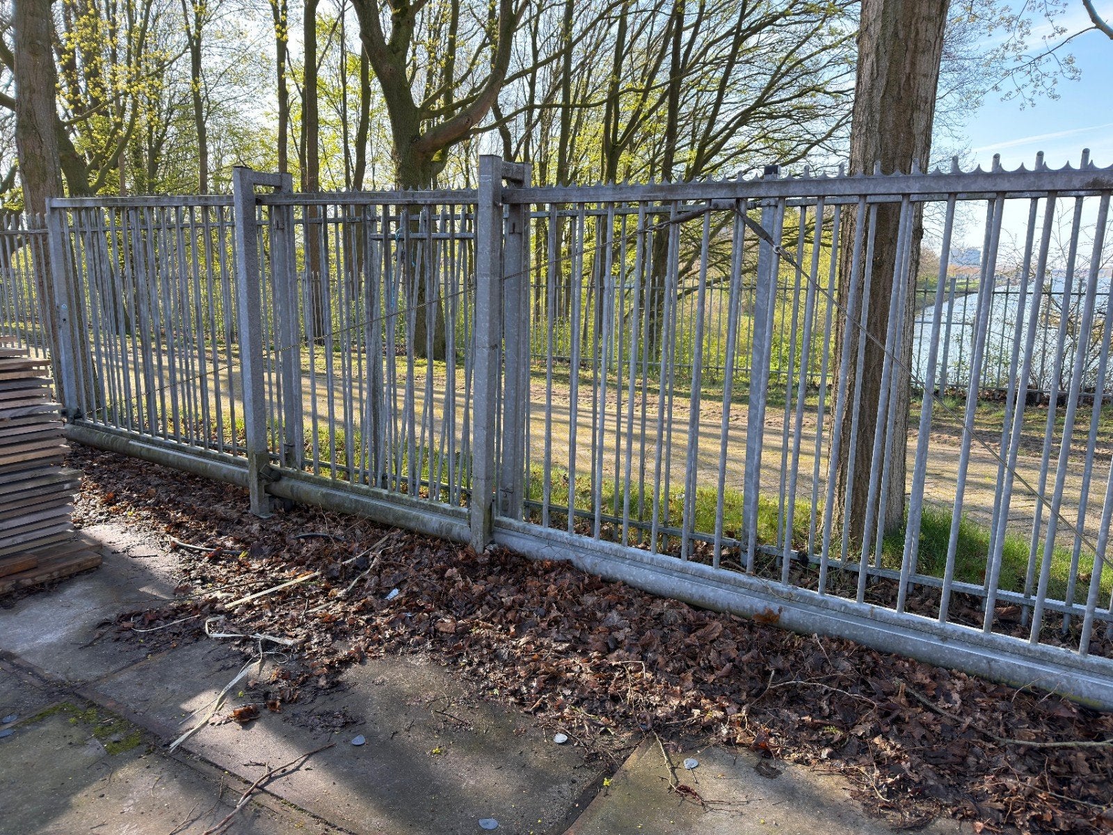 Stevig schuifhek 7.20m met 4.30m vrije doorgang - Rijswijk, Tuin en Terras, Ophalen, Gebruikt, Spijlenhekwerk, Overige materialen