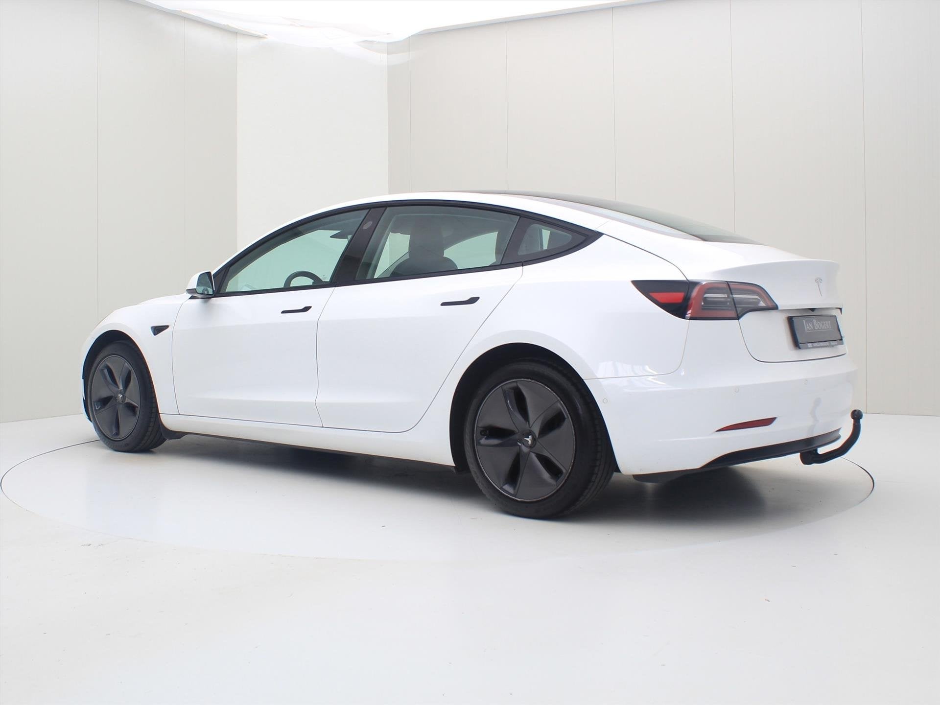 Tesla Model 3 Long-Range AWD 351pk 75 kWh 90.6% SoH UPGRADE, Auto's, Automaat, Gebruikt, Zwart, Wit
