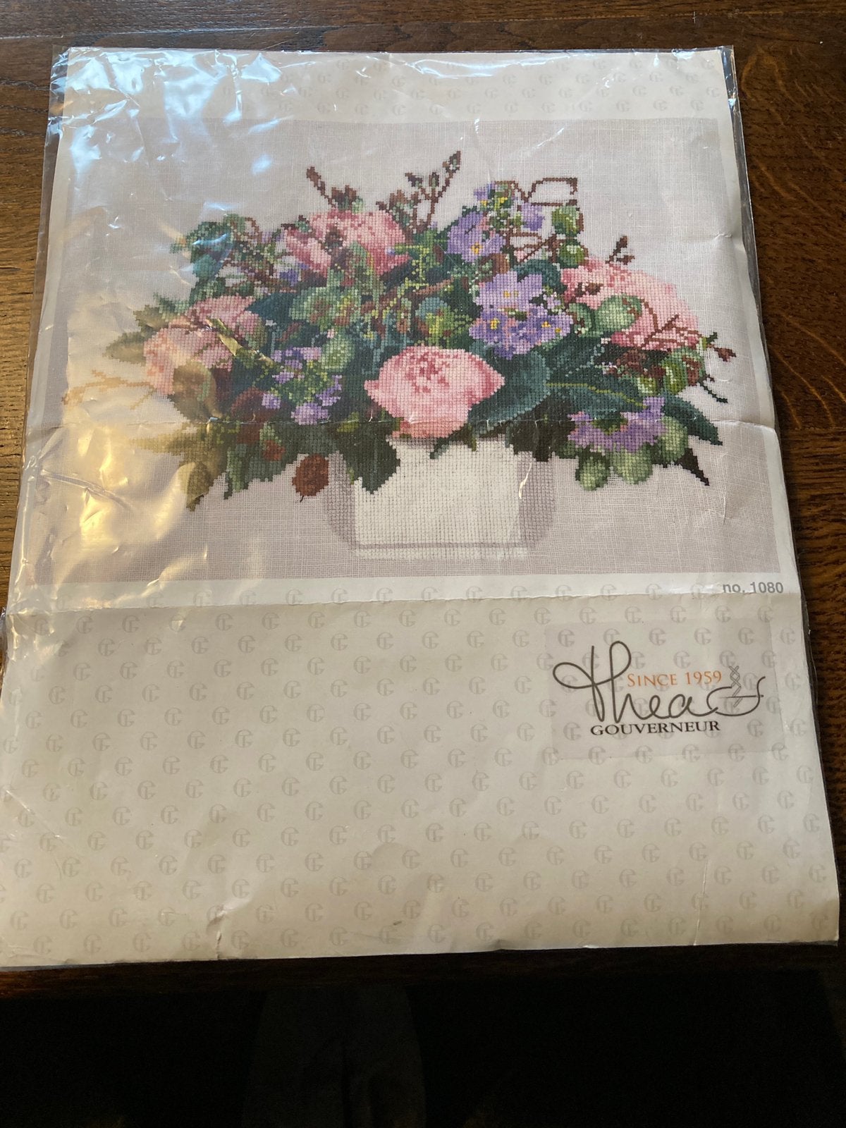 Thea Gouverneur borduurpakket 1080 Pioenen, Ophalen of Verzenden, Borduurpakket
