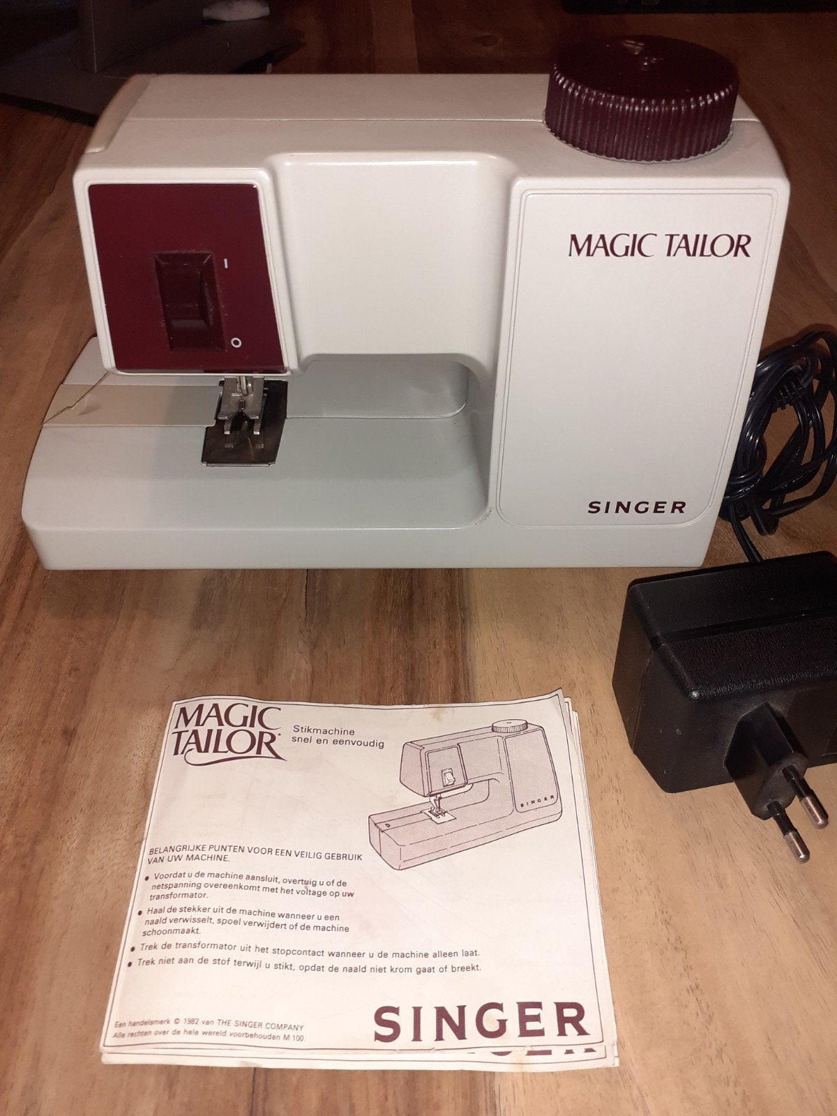Naaimachine mini Singer, Ophalen