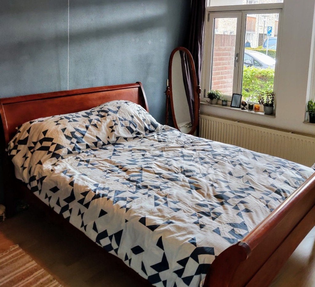 Bed, Ophalen, Bruin, Tweepersoons, Zo goed als nieuw