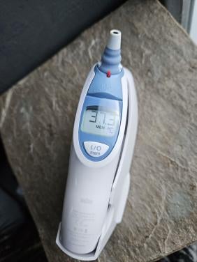 Zgan werkend Braun ThermoScan oorthermometer type 6022..., Ophalen of Verzenden, Zo goed als nieuw