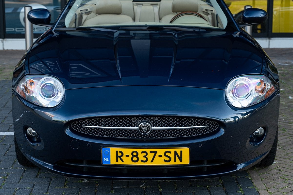 Jaguar XK 4.2 V8 Convertible (bj 2006, automaat), Auto's, Jaguar, Gebruikt, 8 cilinders, Overige kleuren, Cabriolet