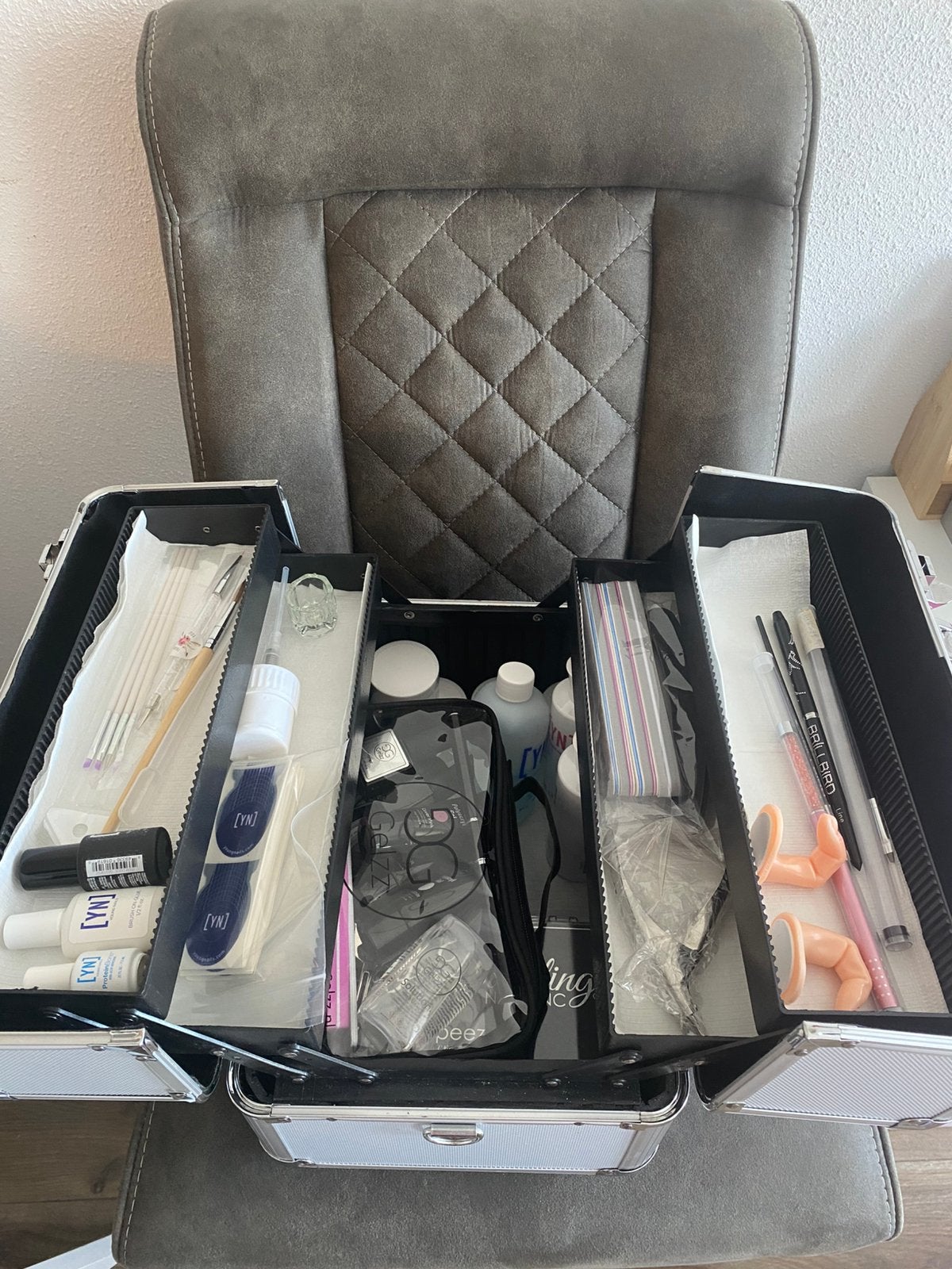 Partij nagelproducten te koop, Ophalen, Zo goed als nieuw, Overige kleuren