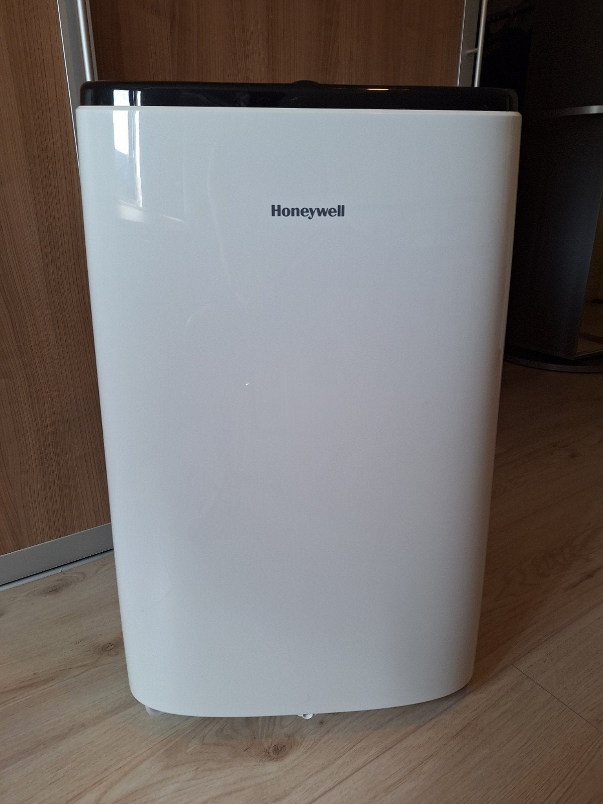 HONEYWELL KRACHTIGE AIRCO, ONTVOCHTEN, VERWARMEN Z.G.A.N, Ophalen, Koelen en Ontvochtigen, Energieklasse A of zuiniger, 3 snelheden of meer