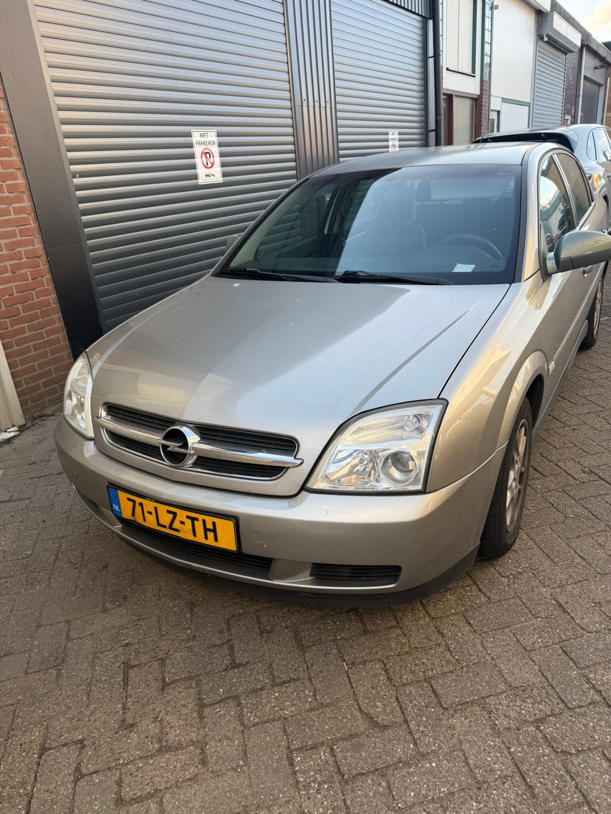 Opel vectra 1.8 uit 2003, Voorwielaandrijving, Euro 5, Stof, 4 cilinders